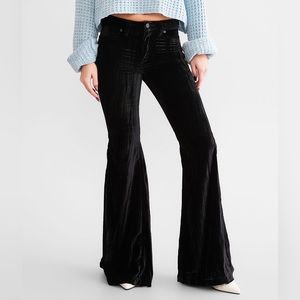 Wrangler retro velvet trumpet flare